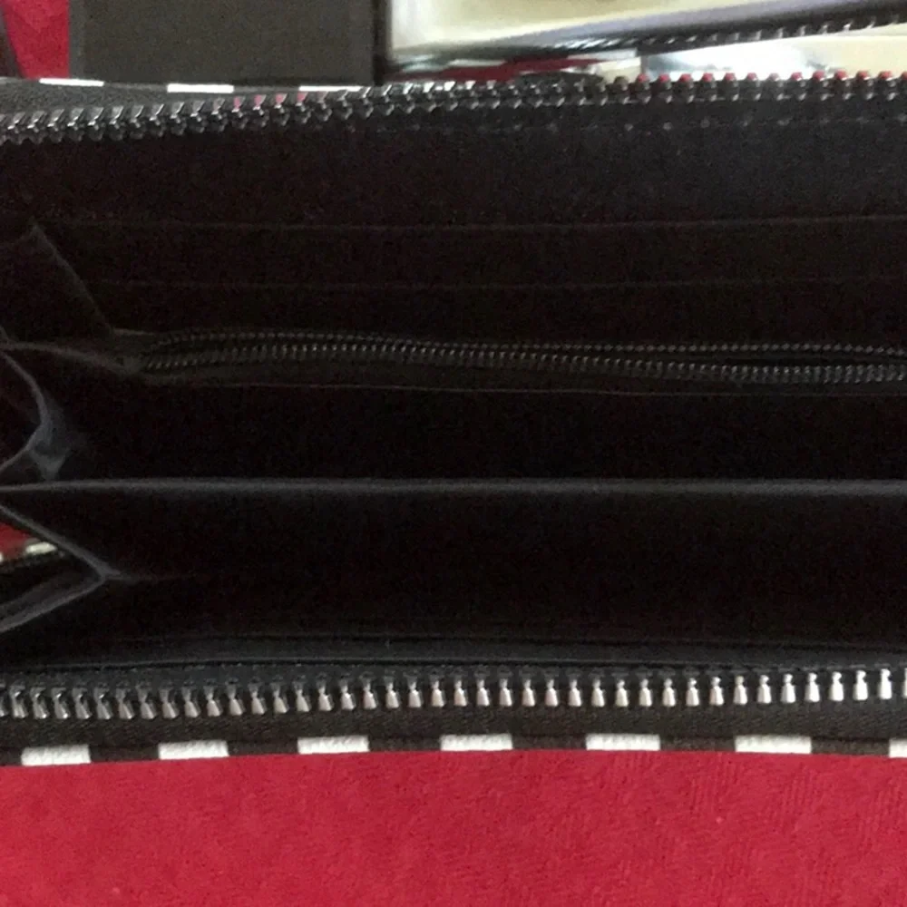 Checkerboard wristlet purse - Picture 4 of 4